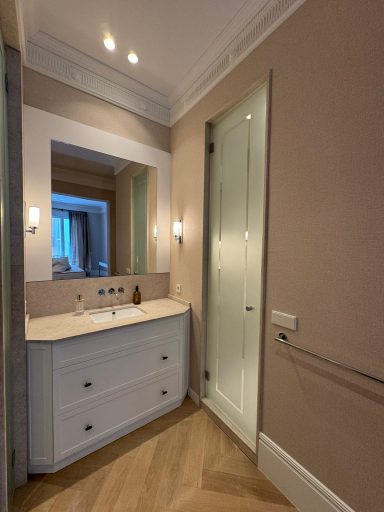 Baño Velasquez